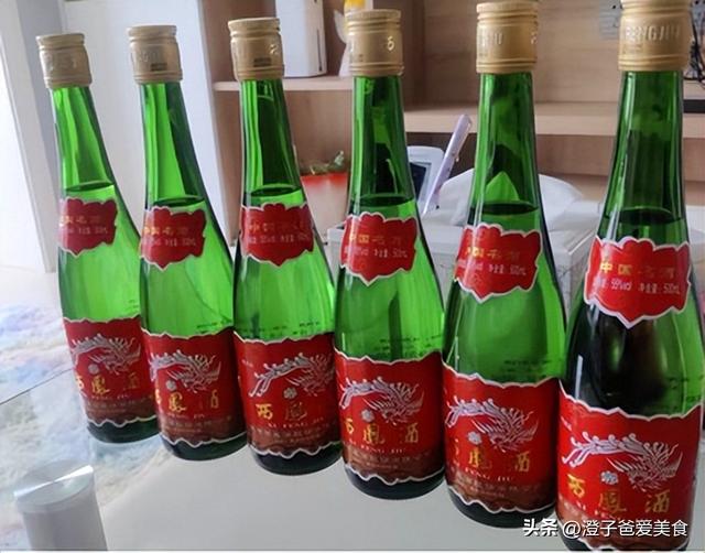 聚会发朋友圈的句子简短幽默，聚会发朋友圈的句子简短精辟？
