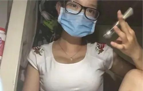 深夜美女直播app苹果下载安装，深夜美女直播app苹果下载大全？