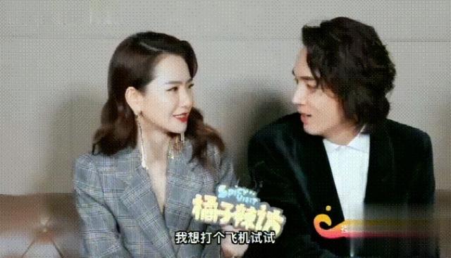 穿秋衣直播、当面脱衣，这5位女星真不拿网友当外人，这合适吗？