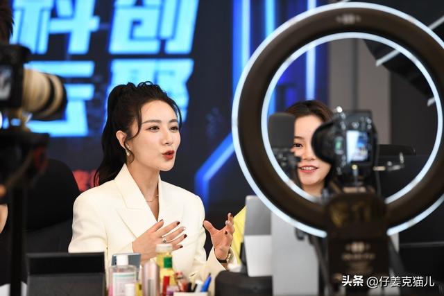 g流量能看多久直播课，1g流量可以看多久直播？"